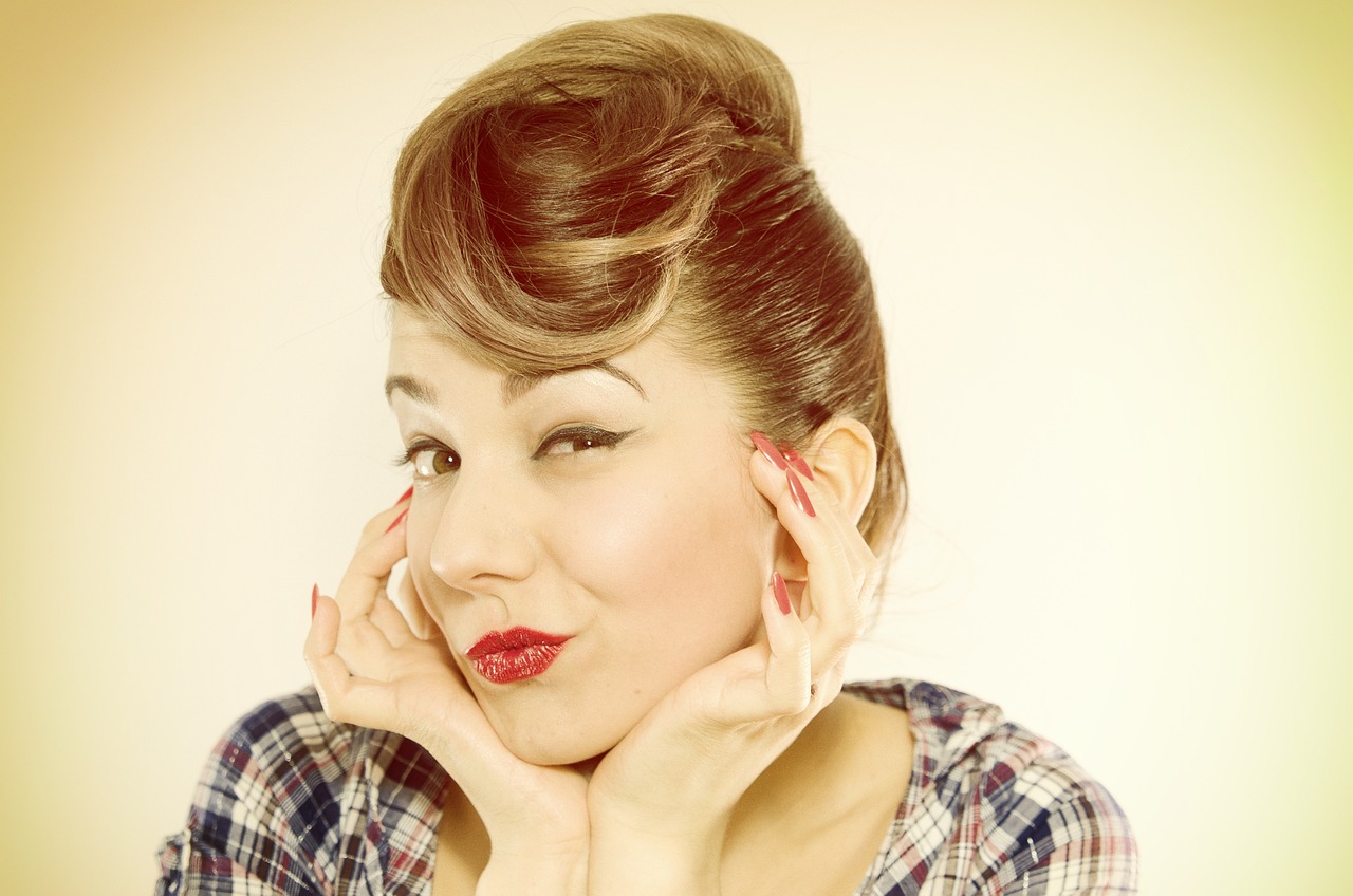 mujeres, pin-up, chica-1450050.jpg